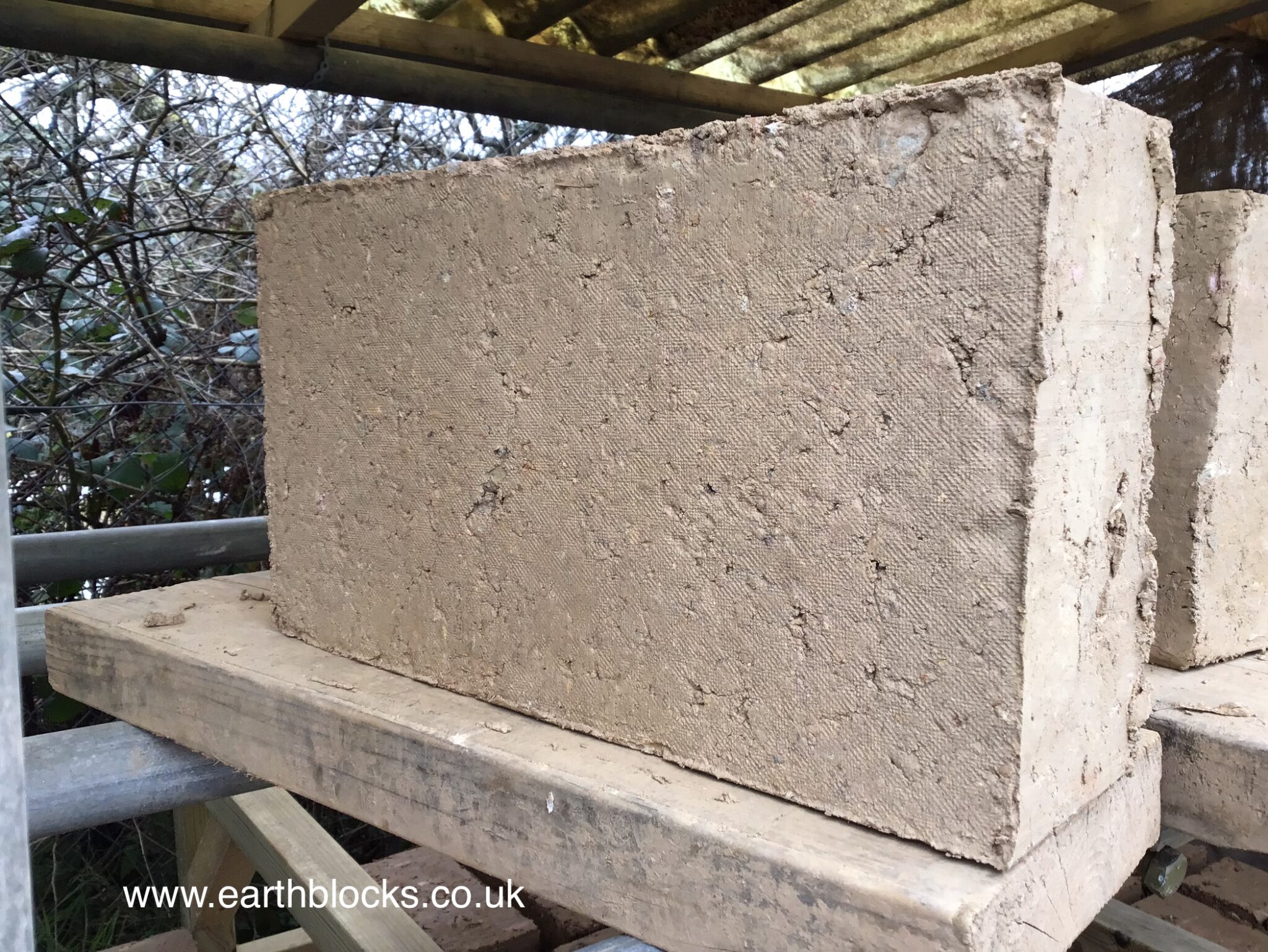 Earth Blocks and Earth Bricks Earth Blocks UK